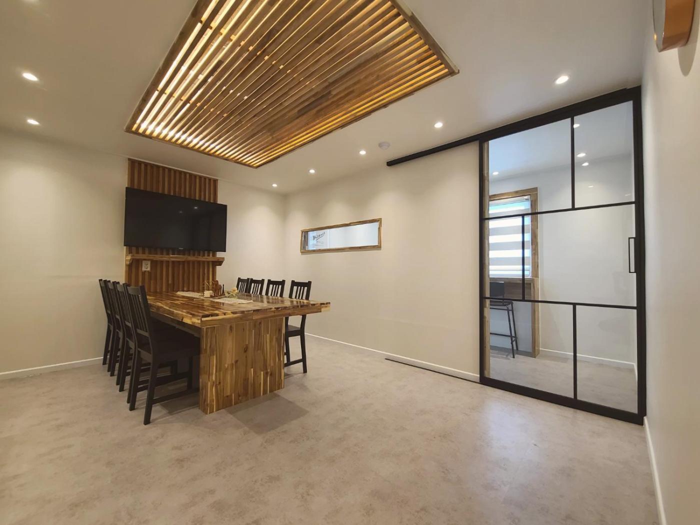 Apartment 6 Hongdae 5br & 4bath, Elevator, Free Wifi