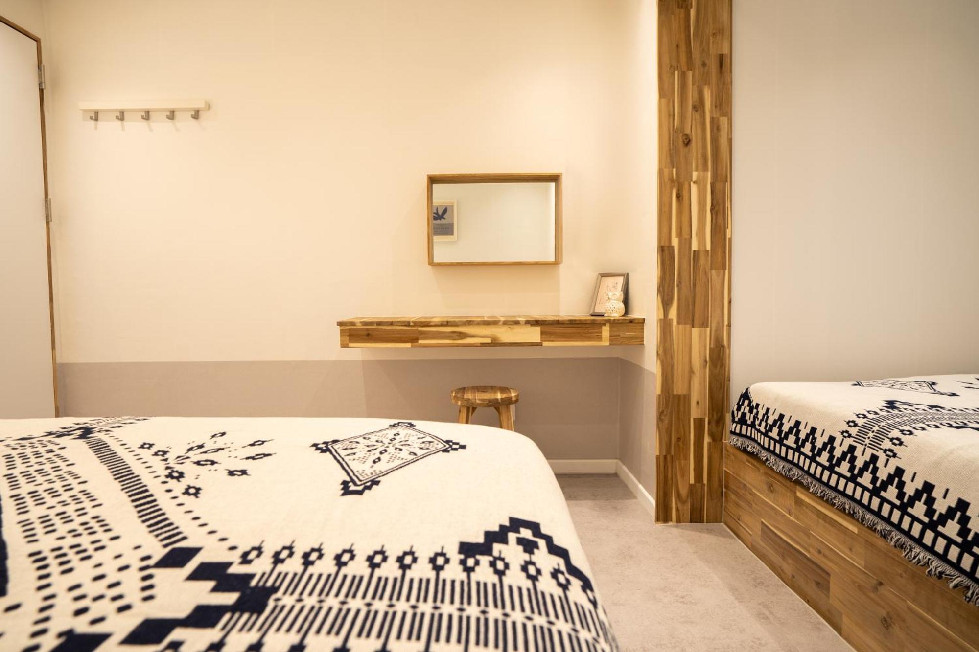 Apartment 6 Hongdae 5br & 4bath, Elevator, Free Wifi Seoul
