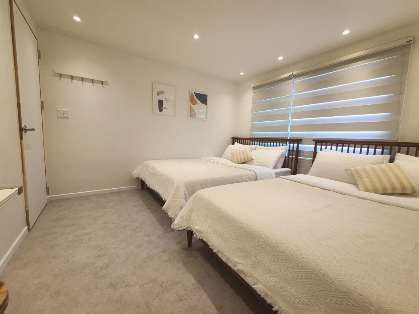 6 Hongdae 5br & 4bath, Elevator, Free Wifi Apartment