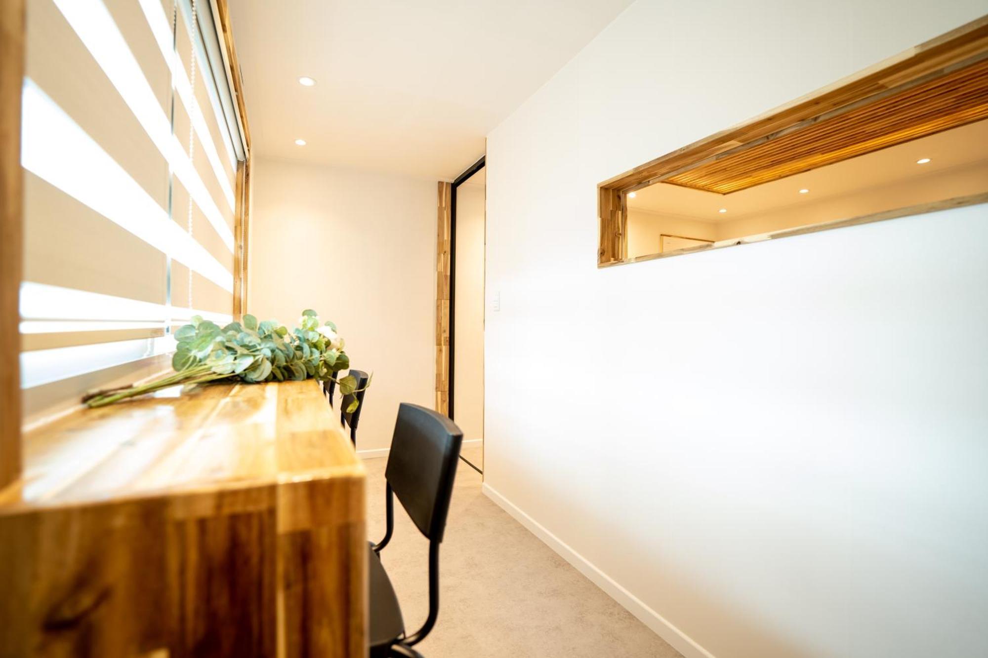 6 Hongdae 5br & 4bath, Elevator, Free Wifi *