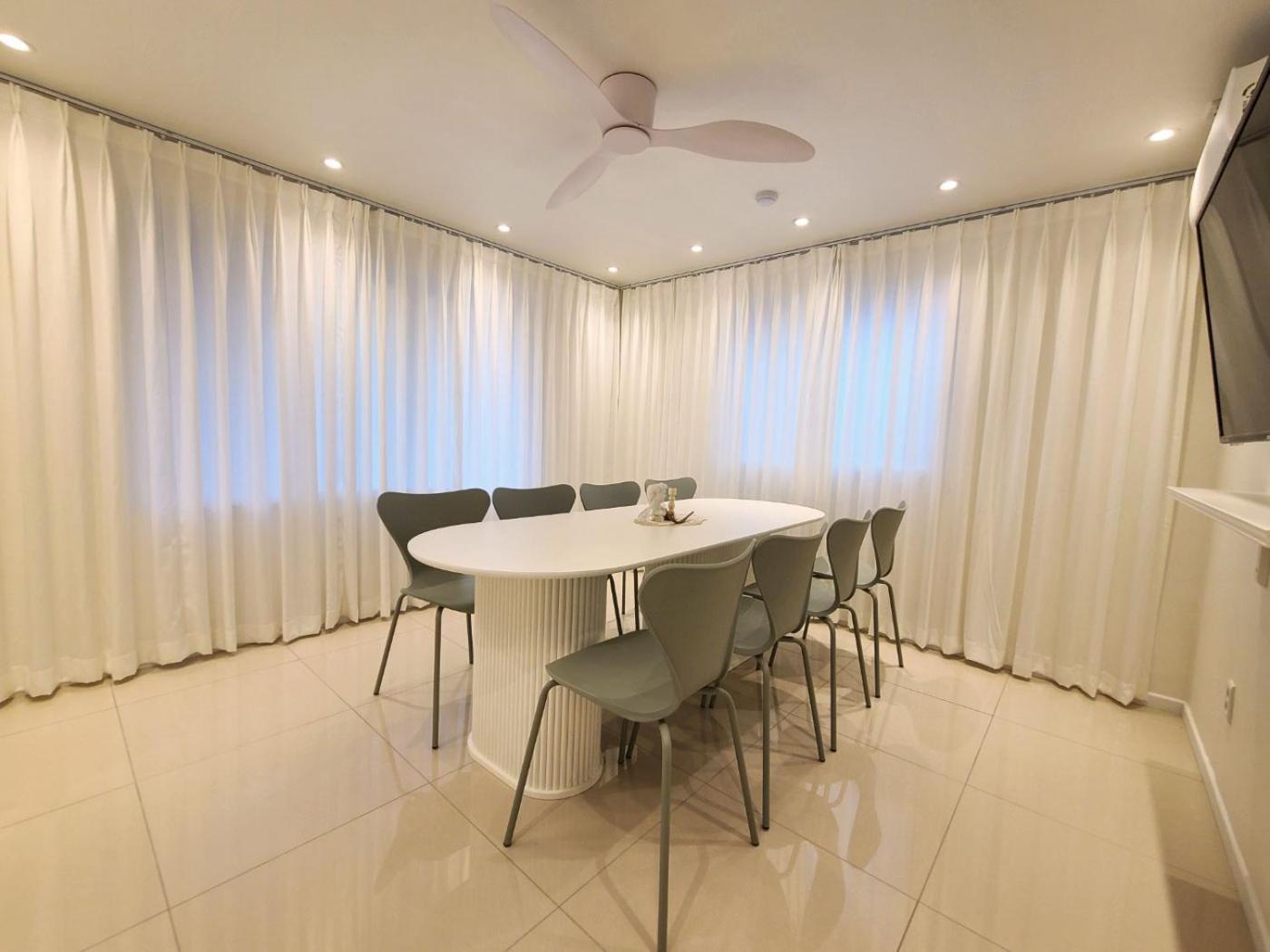 6 Hongdae 5br & 4bath, Elevator, Free Wifi Seoul