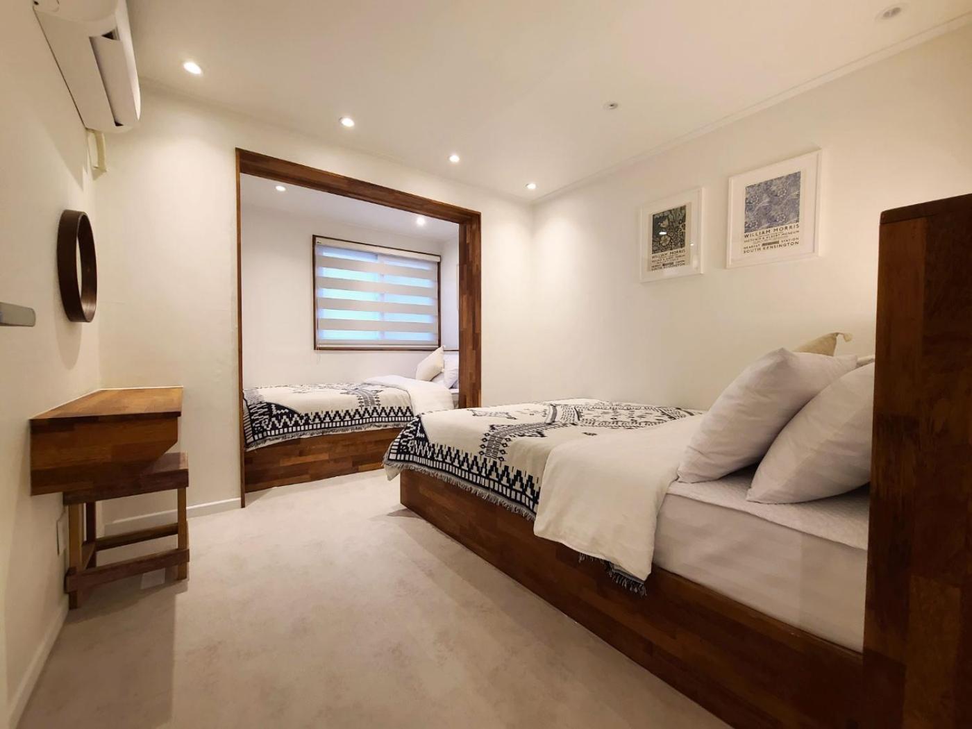 6 Hongdae 5br & 4bath, Elevator, Free Wifi Apartment