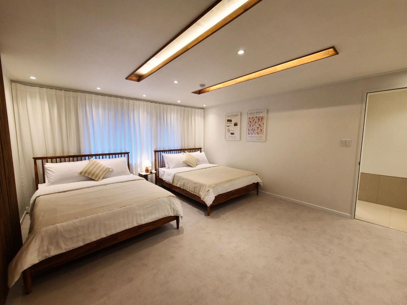 6 Hongdae 5br & 4bath, Elevator, Free Wifi * Seoul